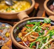 Signature Stir-Fried Intestines