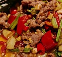 18-Second Stir-Fried Beef with Green Peppers
