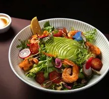 Avocado Shrimp Salad