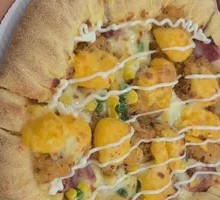 Salted Egg Yolk Flowing Crust Roll