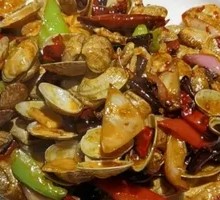 Spicy Stir-Fried Clams