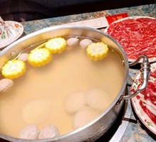 Beef tendon meatball hot pot base