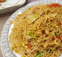 Stir-Fried Instant Noodles
