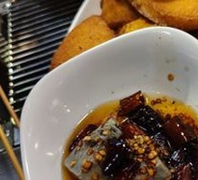 Fried Steamed Bread with Stinky Tofu