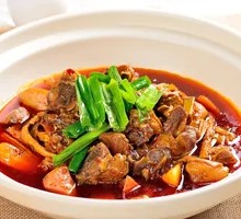 Braised Lamb with Red Sauce