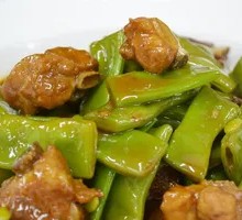 Stewed Pork Ribs with Green Beans
