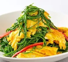 Sandy Onion Stir-fried with Local Eggs