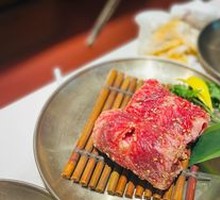 Sandalwood Pork Ribs