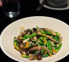 Mini Cucumber Stir-fried Chicken Mushroom