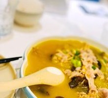 Spicy Sour Beef Soup