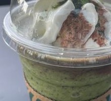 Cherry Blossom Matcha Frappuccino GTSWCRM
