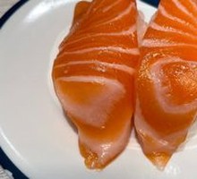 Salmon Sashimi Roll