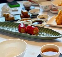 Crispy Shrimp Red Rice Noodle Roll