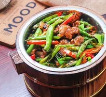 Stir-Fried Pork with Rice in Wooden Bucket