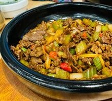 Spicy Stir-Fried Beef