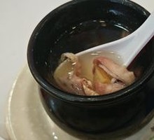 Pig's stomach soup