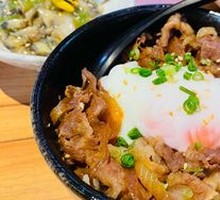 肉问屋招牌牛丼