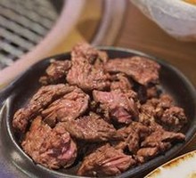 Server who helps with grilling