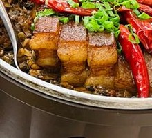 Signature Braised Pork Belly