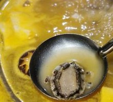 Golden Soup Chicken with Fish Maw