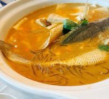 Suction Powder Yellow Croaker Stew with Tofu