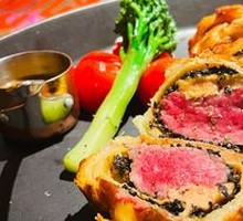Wellington Steak