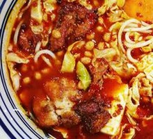 Axiang Spicy Rice Noodles