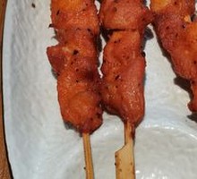 Pepper-flavored Meat Skewers