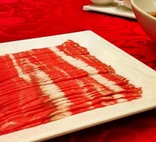 Traditional Hand-Cut Fresh Lamb Shoulder