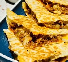 Spicy Beef Wet Cheese Pie