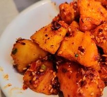 Spicy Tossed Potatoes
