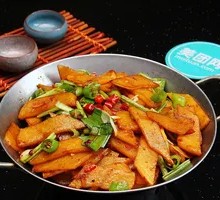 Spicy Potatoes in Dry Pot