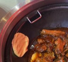 Stewed Goose in Iron Pot