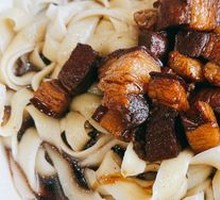 Braised Meat Noodles