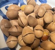 Salt-roasted Almonds