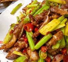 Stir-Fried Crescent Bone