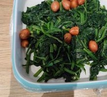 Pine Nut Spinach