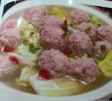 Braised Meatballs in Clay Pot