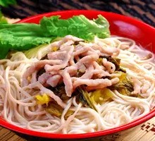 Sour Cabbage and Pork Noodles