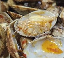 Spicy Stir-Fried Clams