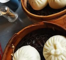 Crab Roe Pork Buns