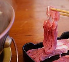 Handcrafted Fresh-cut Lamb Leg