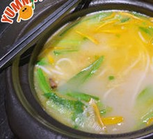 Yunnan Crossing-the-bridge Rice Noodles