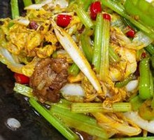 Spicy Stir-Fried Cabbage