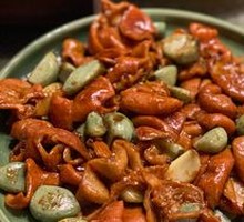 Preserved Garlic Braised Intestines