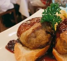 French Pan-Seared Foie Gras with Red Wine