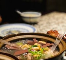Duck Blood and Vermicelli Soup