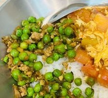 Sour Cabbage with Green Beans and Minced Pork with Tomato and Egg Stir-fry