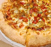 Classic Italian Meat Sauce Pizza