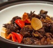 Savoring Zhijiang Duck